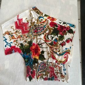 Cold shoulder floral top